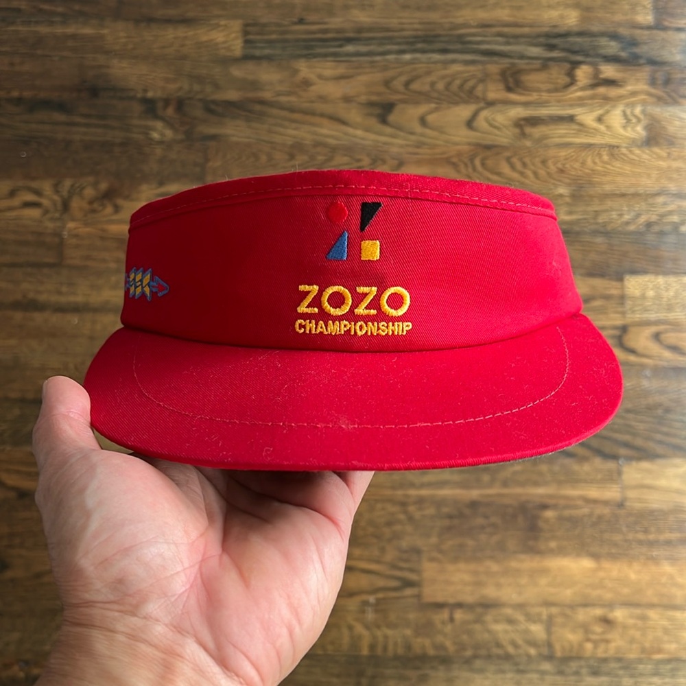 USED Sugarloaf x Zozo Championship visor in good condition